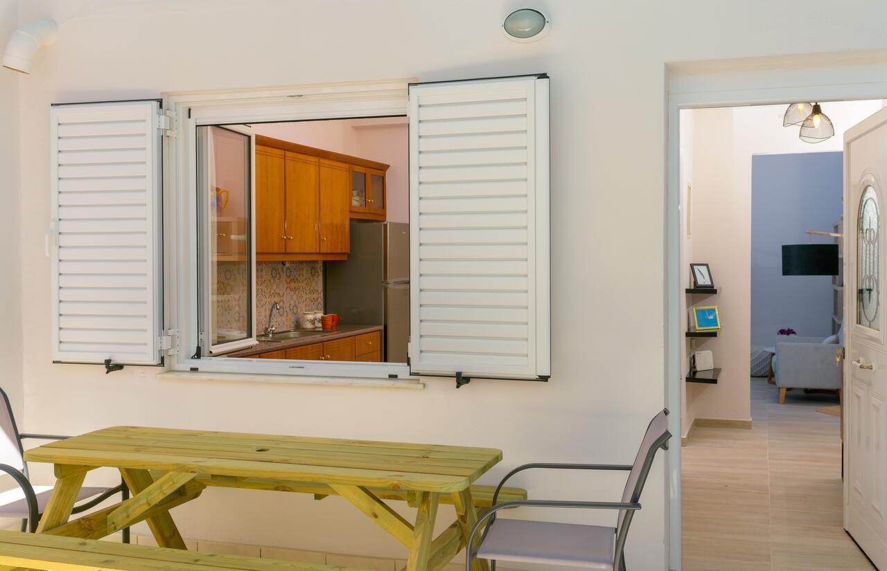 Margarita'S Seafront Luxury Apartment Elounda  Bagian luar foto